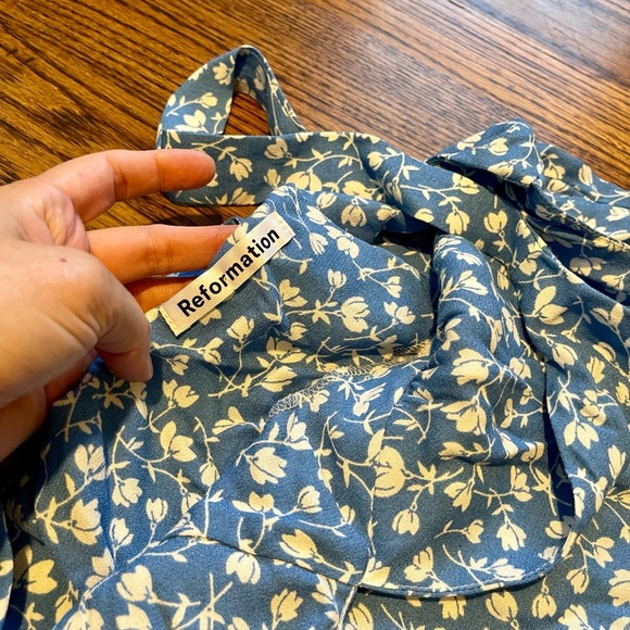 Reformation Lynda Dress - Picture 4 of 7